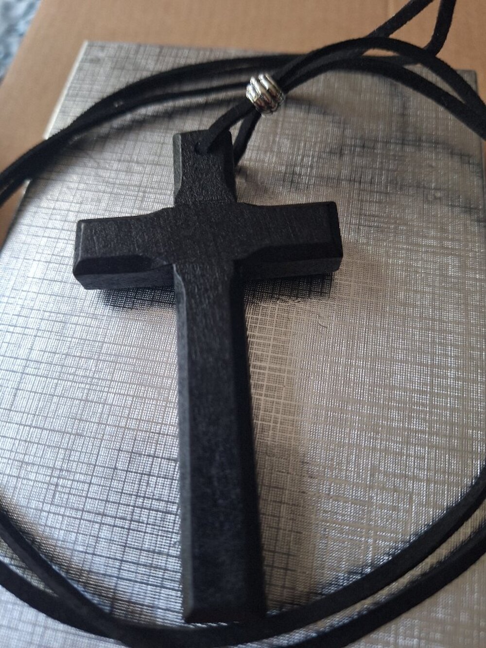 Cross wood natural and necklace